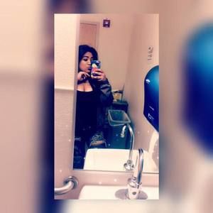 Meet your Posher, Bethany